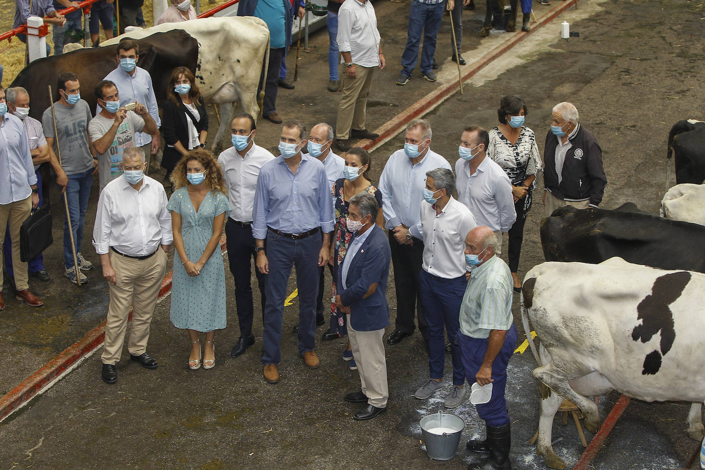 Fotos: Así ha sido la visita de los Reyes de España al Mercado de Ganados de Torrelavega