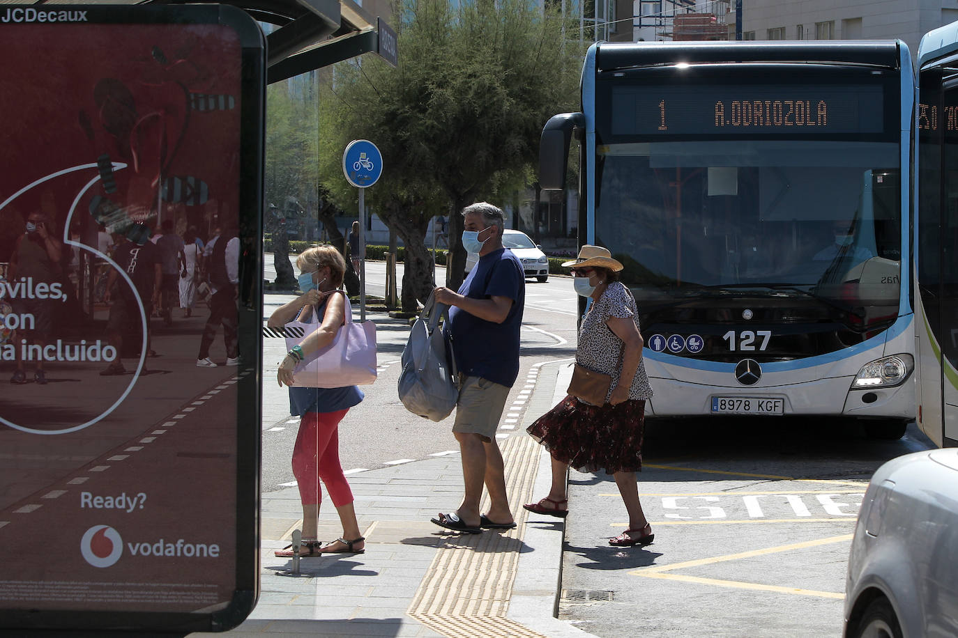 Fotos: Sin colas ni aglomeraciones para ir a las playas de Santander en autobús