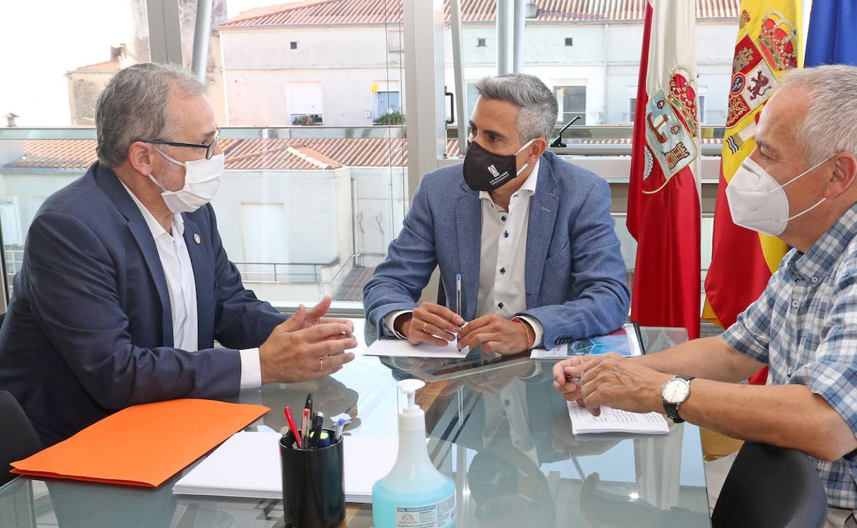 La UC retransmitirá clases por videoconferencia para mantener aforos presenciales limitados