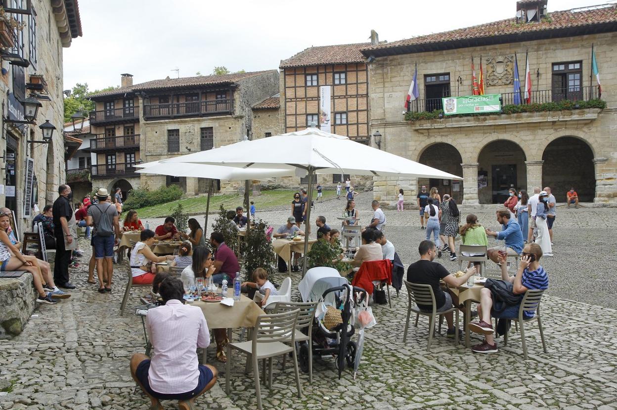 El turismo rural se ha convertido este verano en la piedra angular del sector hostelero en Cantabria. 