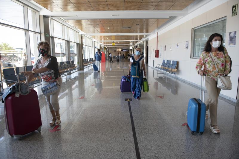 Fotos: La odisea del vuelo Santander-Tenerife