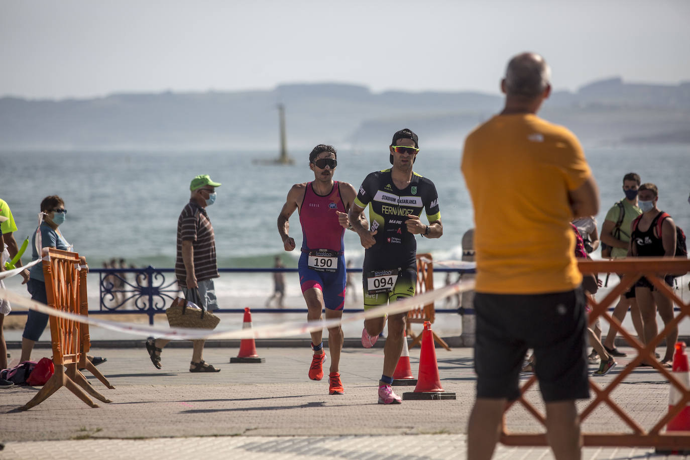 Fotos: Gómez Noya manda en el Triatlón de Santander