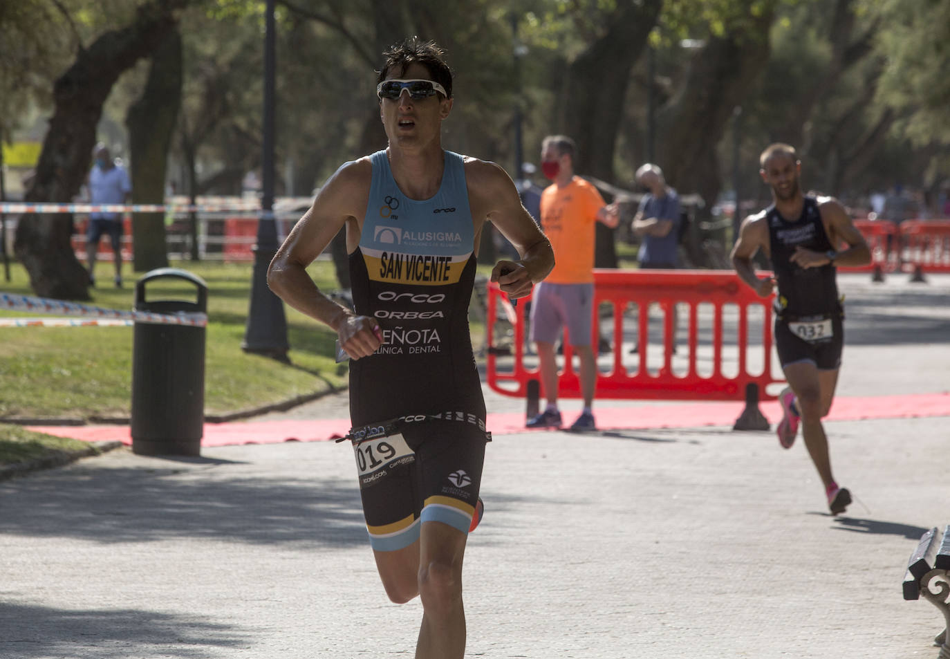 Fotos: Gómez Noya manda en el Triatlón de Santander