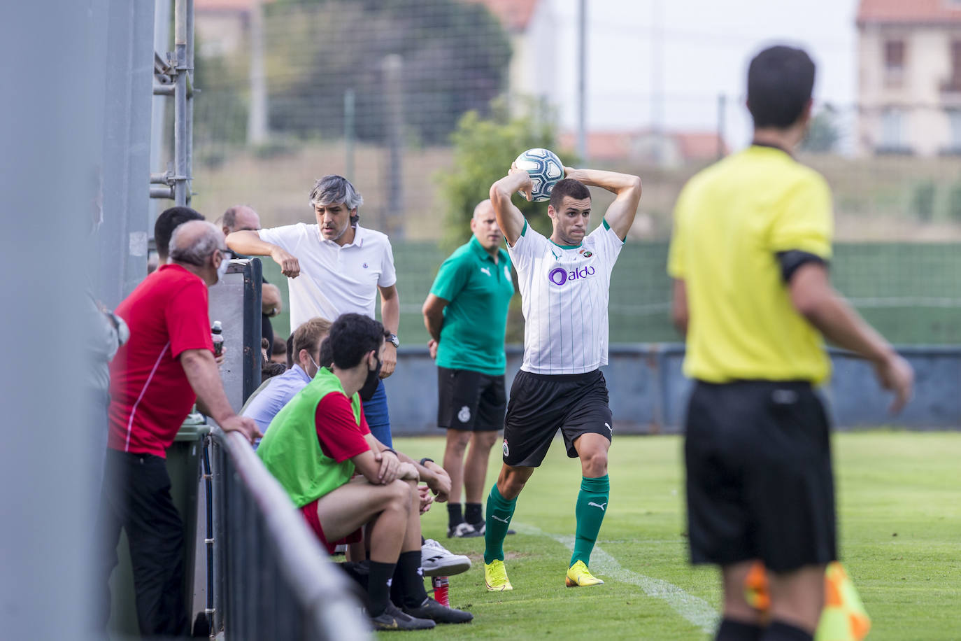 Fotos: El Racing se impone a la Gimnástica en un nuevo ensayo de pretemporada