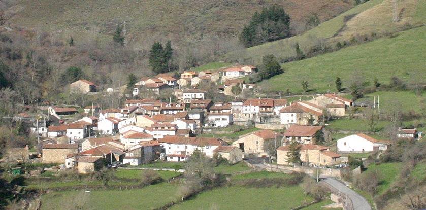 Imágenes del pueblo de Pujayo (Bárcena de Pie de Concha), Pueblo de Cantabria 2020.