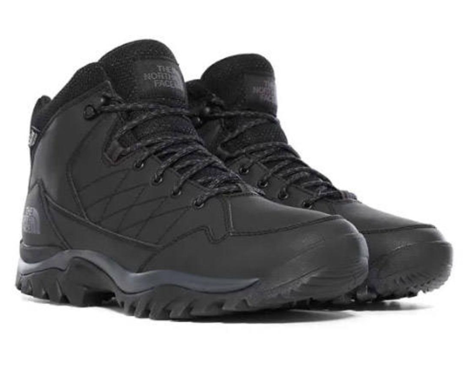 The North Face Storm Strike II: Perfectas para andar sobre caminos embarrados o rocas resbaladizas. Su piel sintética impermeable y el guardabarros combaten la humedad pero sin sacrificar el confort. Su suela de agarre sensible a la temperatura te ayudará a moverte por terrenos exigentes con total seguridad. Precio: 89,95 euros.