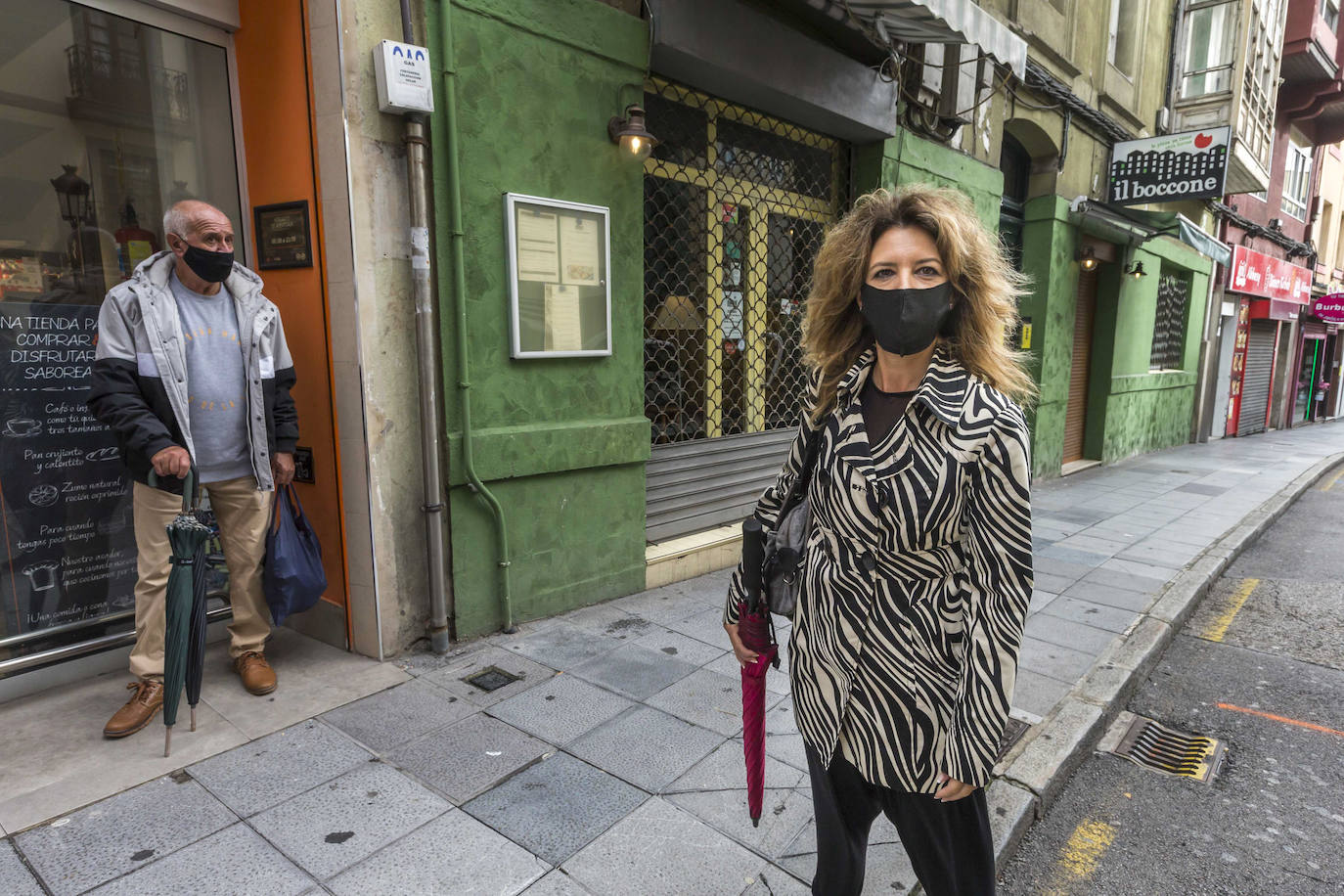 Ya han comenzado las obras para la peatonalización de la calle San Luis en Santander.