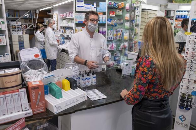 Sin rastro de vacunas en las farmacias