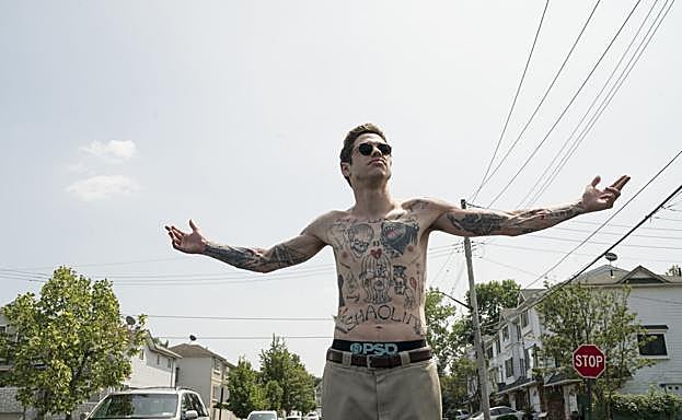 Pete Davidson, en 'El rey del barrio'.