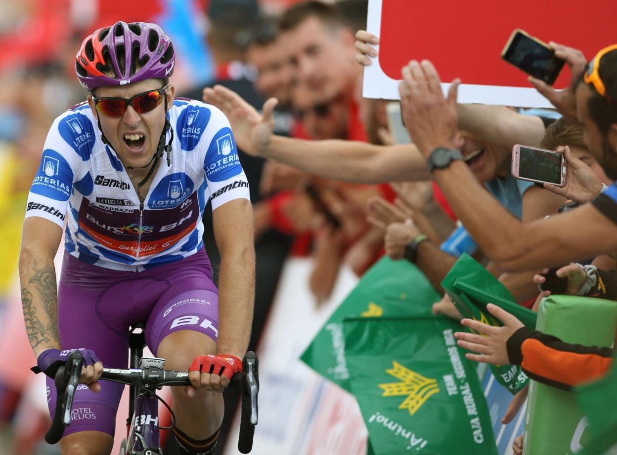 Ángel Madrazo consiguió en la pasada edición de la Vuelta su primer triunfo en una gran carrera por etapas. 