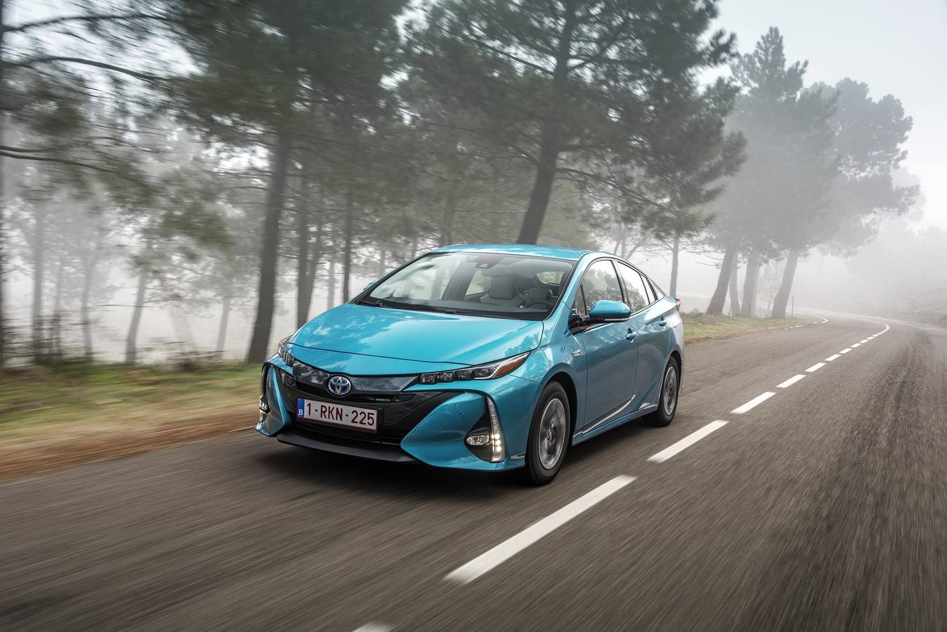 Fotos: Las fotos del nuevo Toyota Prius híbrido enchufable