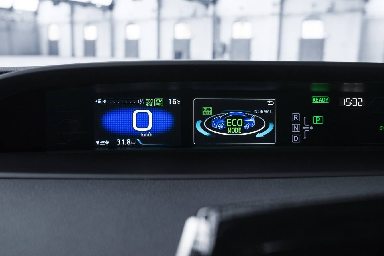 Fotos: Las fotos del nuevo Toyota Prius híbrido enchufable