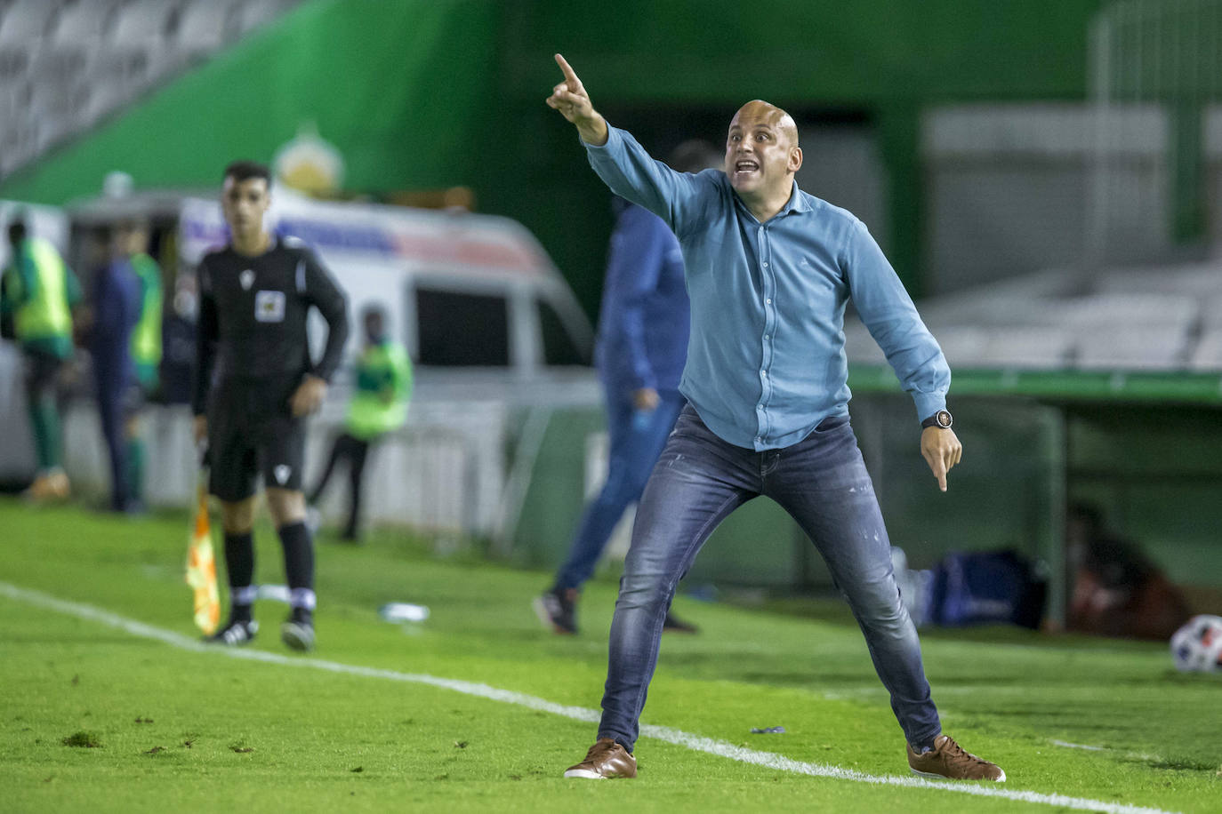 Fotos: Las mejores imágenes del Racing-Alavés B