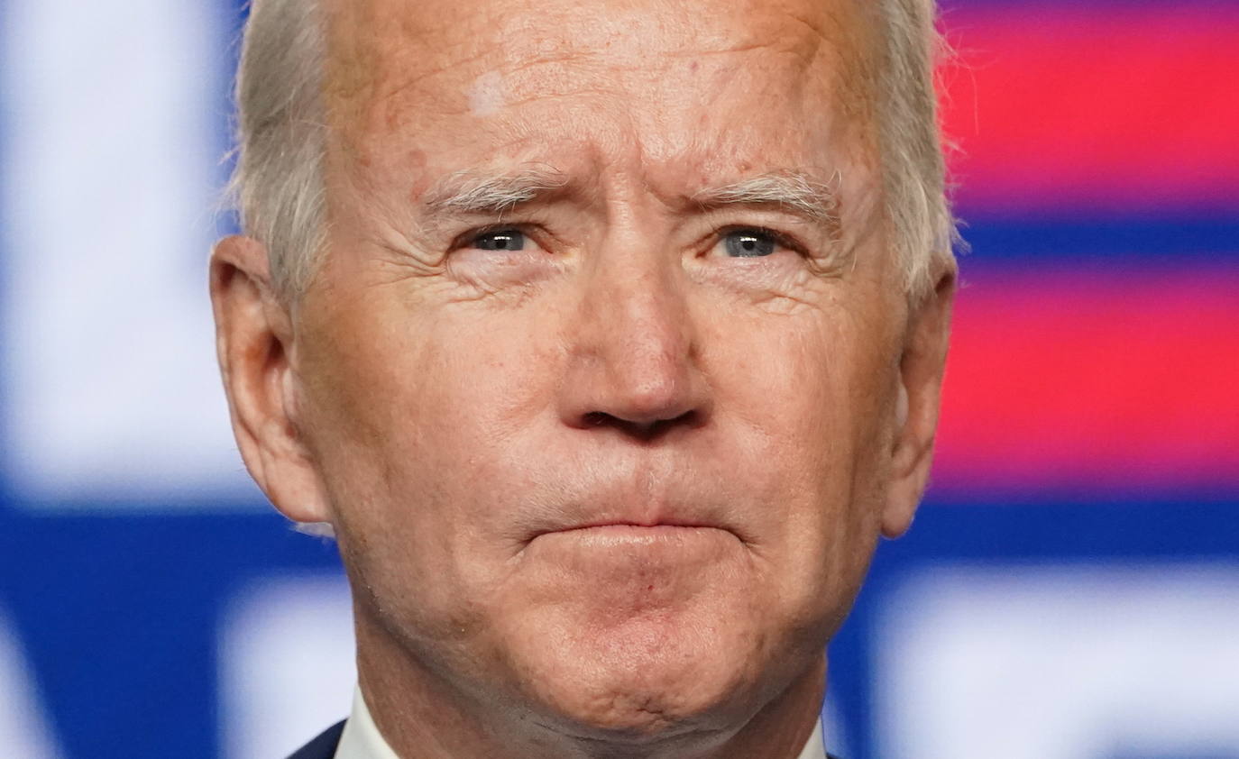 El candidato presidencial demócrata y exvicepresidente Joe Biden habla sobre los resultados de la votación de las elecciones presidenciales estadounidenses de 2020 durante una aparición en Wilmington, Delaware, EE. UU.