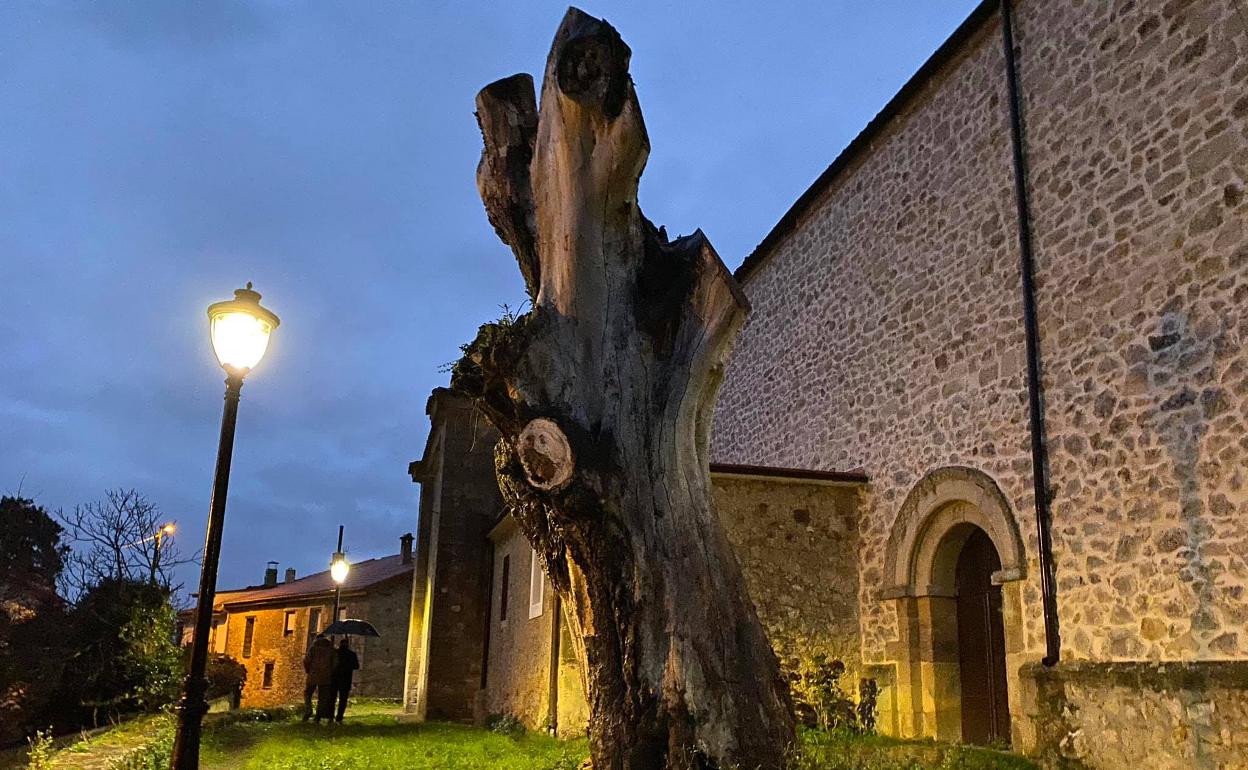 Exterior de la iglesia de Villanueva de Villaescusa.