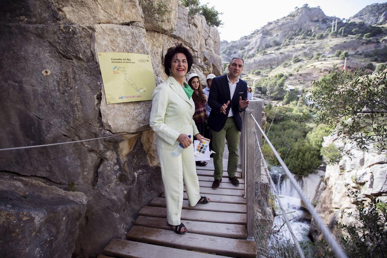 Araceli Pereda Alonso, en una visita al Camino del Rey en Málaga. 