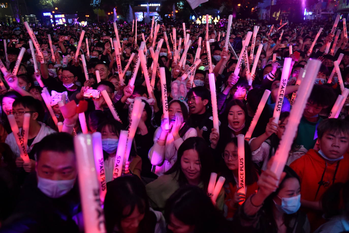 Fotos: Así se vive ahora mismo en Wuhan