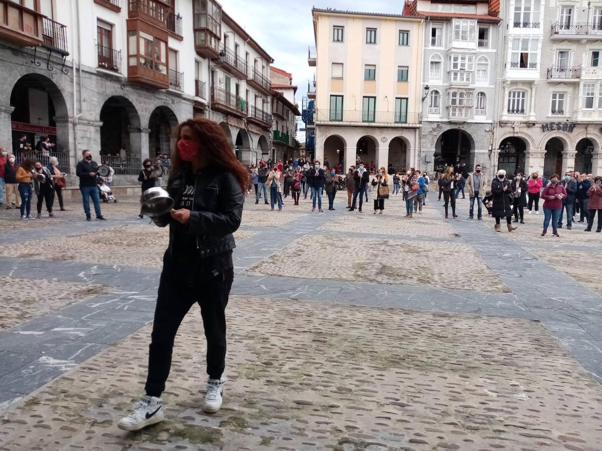 Comerciantes, hosteleros y otros empresarios, durante la movilización