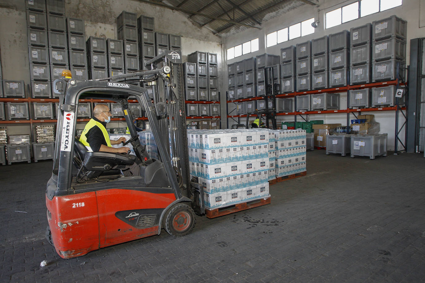 Ahora más que nunca urge llenar las estanterías del Banoco de Alimentos de Cantabria y por eso comienza una nueva campaña para la gran recogida