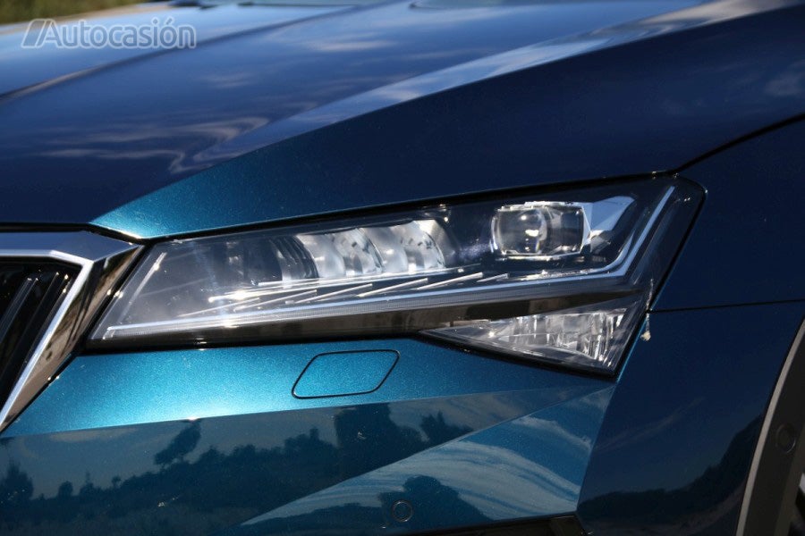 Fotos: Fotogalería: Skoda Superb Scout 2.0 TDI