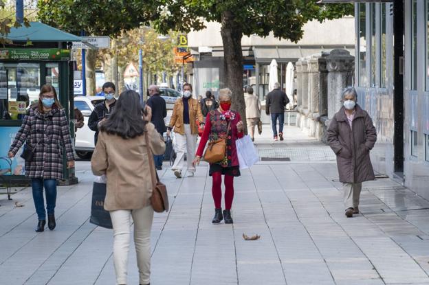 Sanidad se plantea endurecer las medidas en municipios concretos si no bajan los contagios