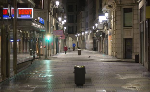 Las calles desiertas, la ciudad vacía, ha sido uno de los iconos gráficos.