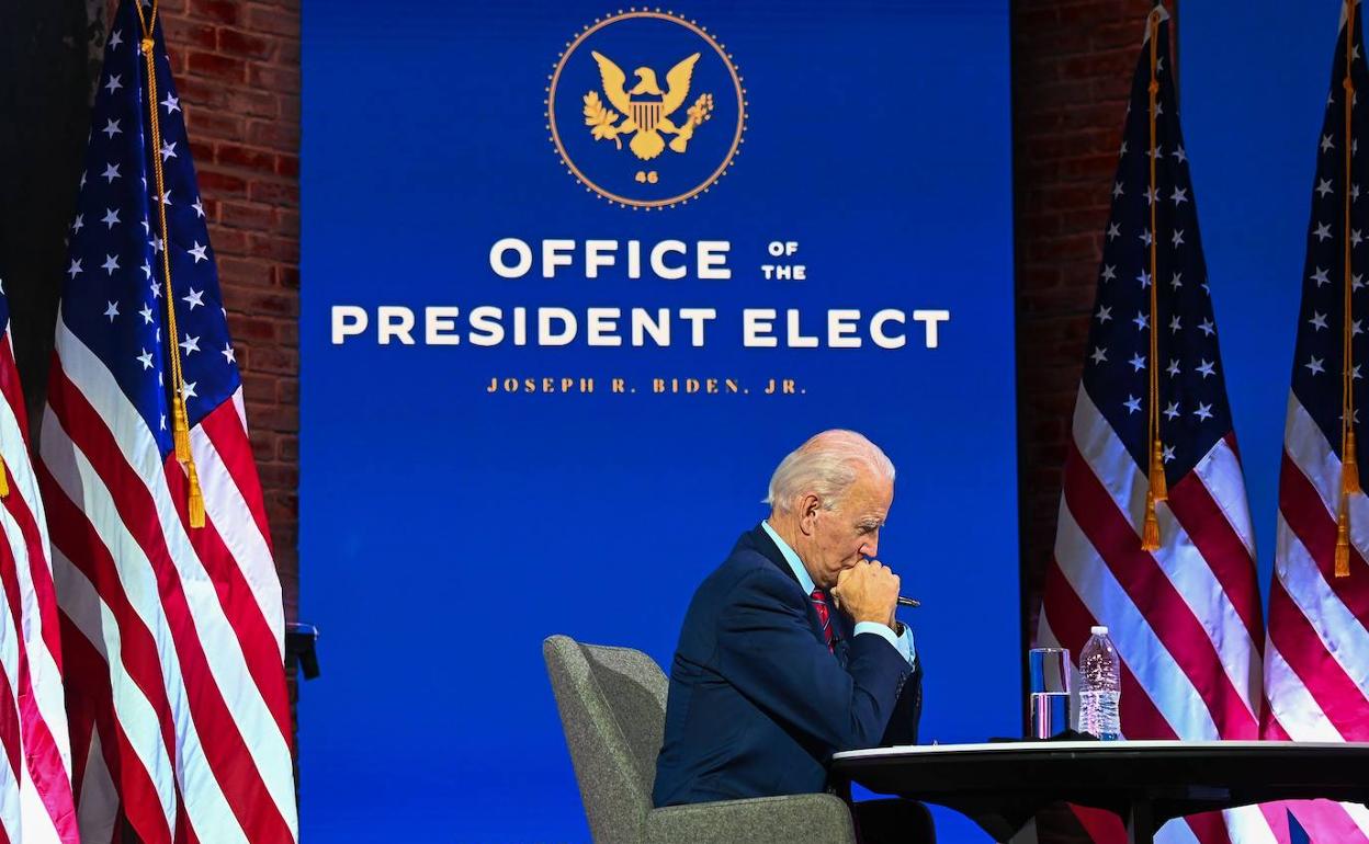 Joe Biden participó el lunes en una reunión virtual con la Conferencia de Alcaldes de Estados Unidos en el Queen de Wilmington, Delaware.