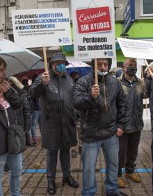 Imagen secundaria 2 - Los hosteleros piden la dimisión del consejero de Sanidad por el «daño» causado al sector