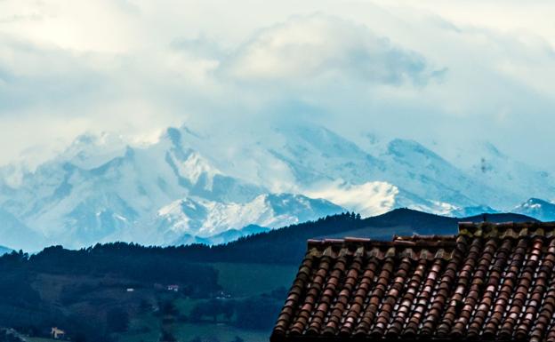 Imagen. Primeras nevedas en Liébana.