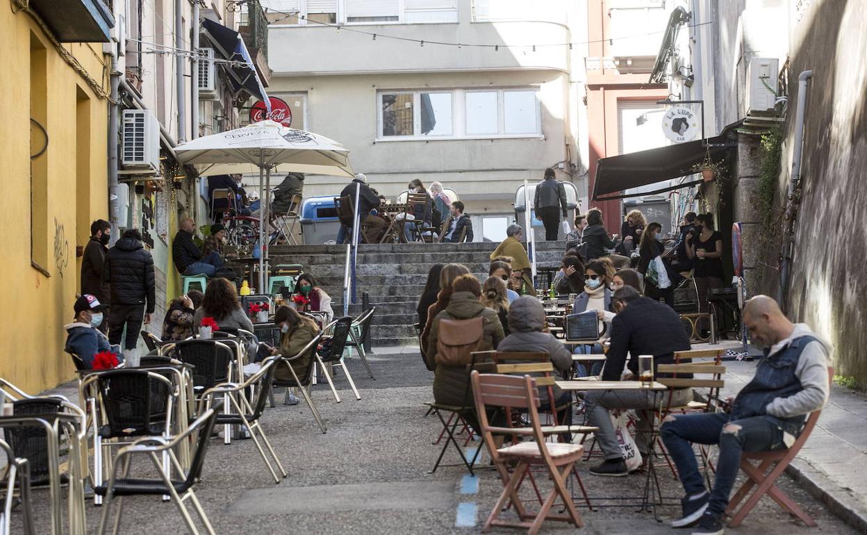 Terrazas llenas en Santander en la recta final del pasado noviembre.