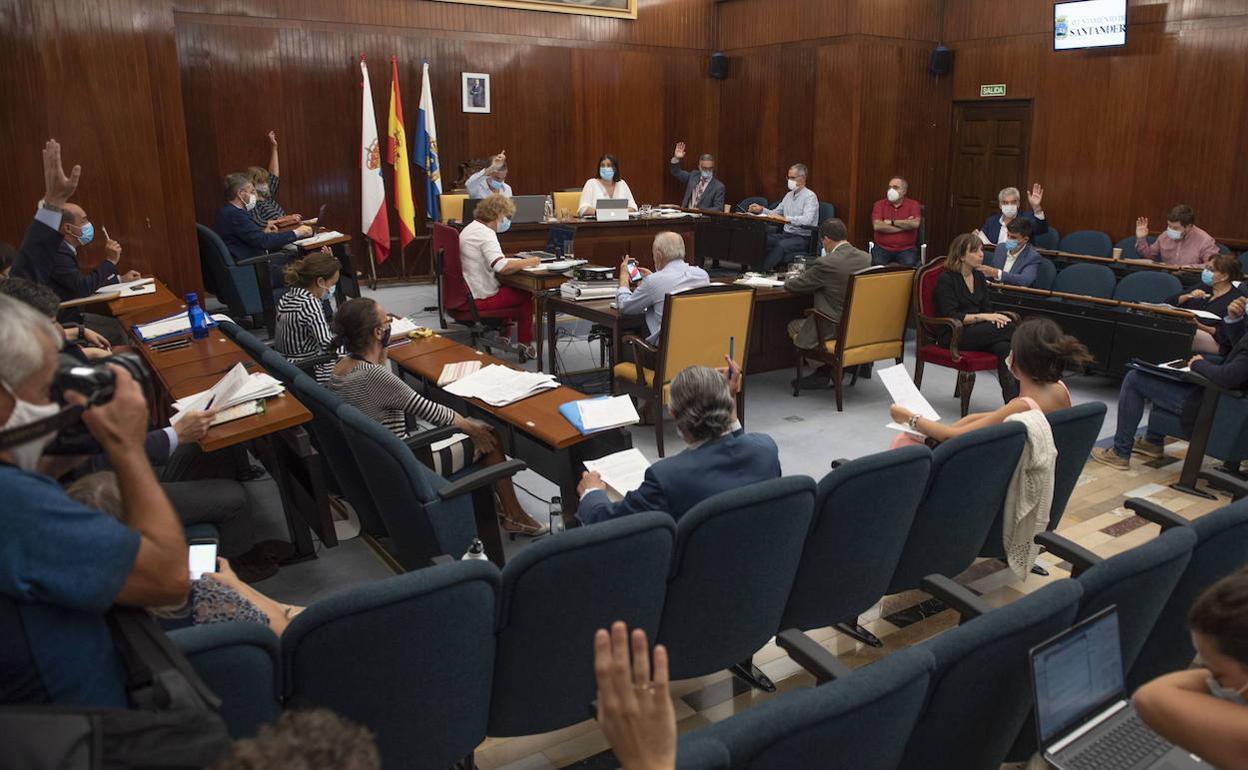 El PSOE tiende la mano para negociar los presupuestos de 2021