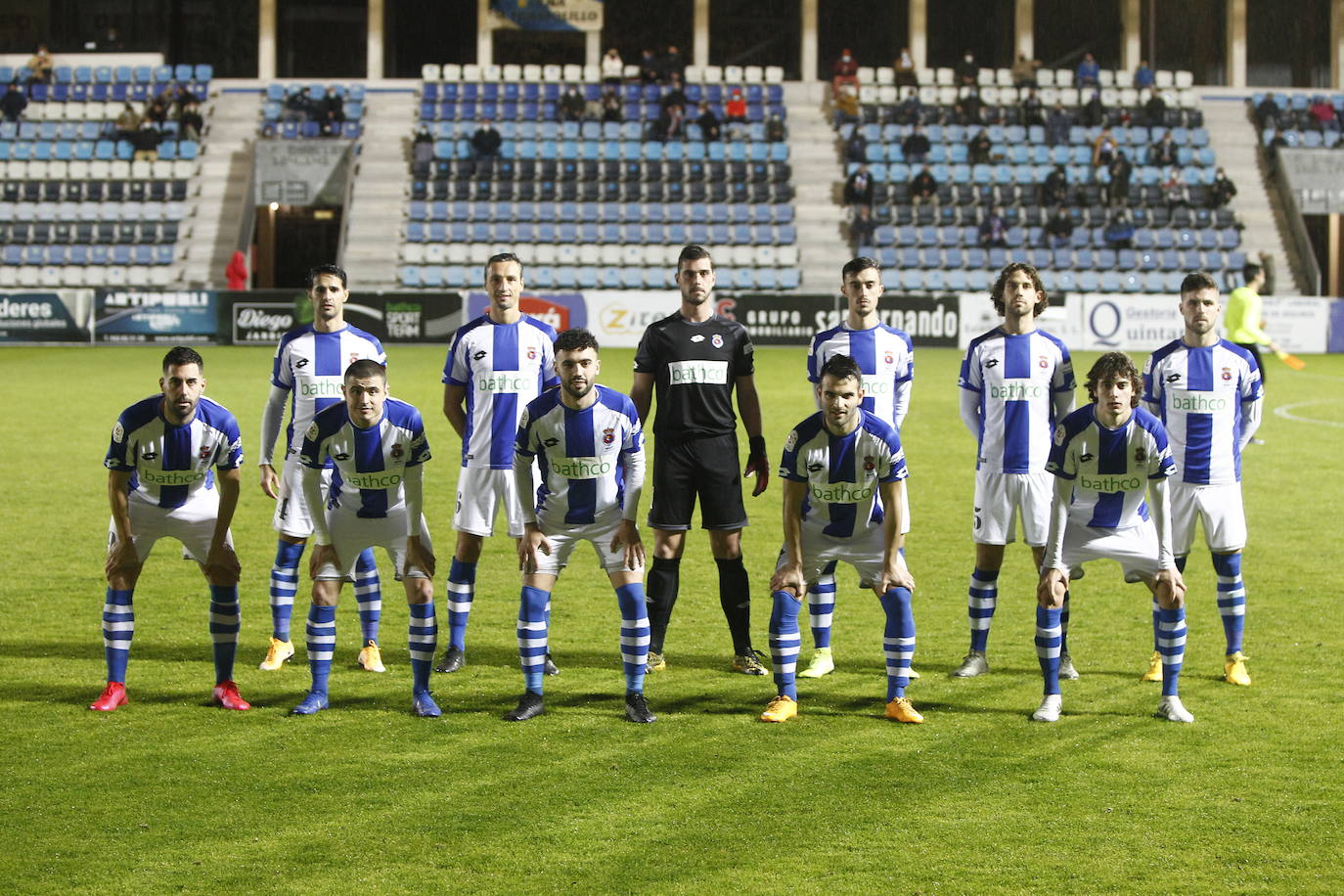 La Gimnástica perdió ante el Zaragoza en un partido en el que el público volvió al Malecón