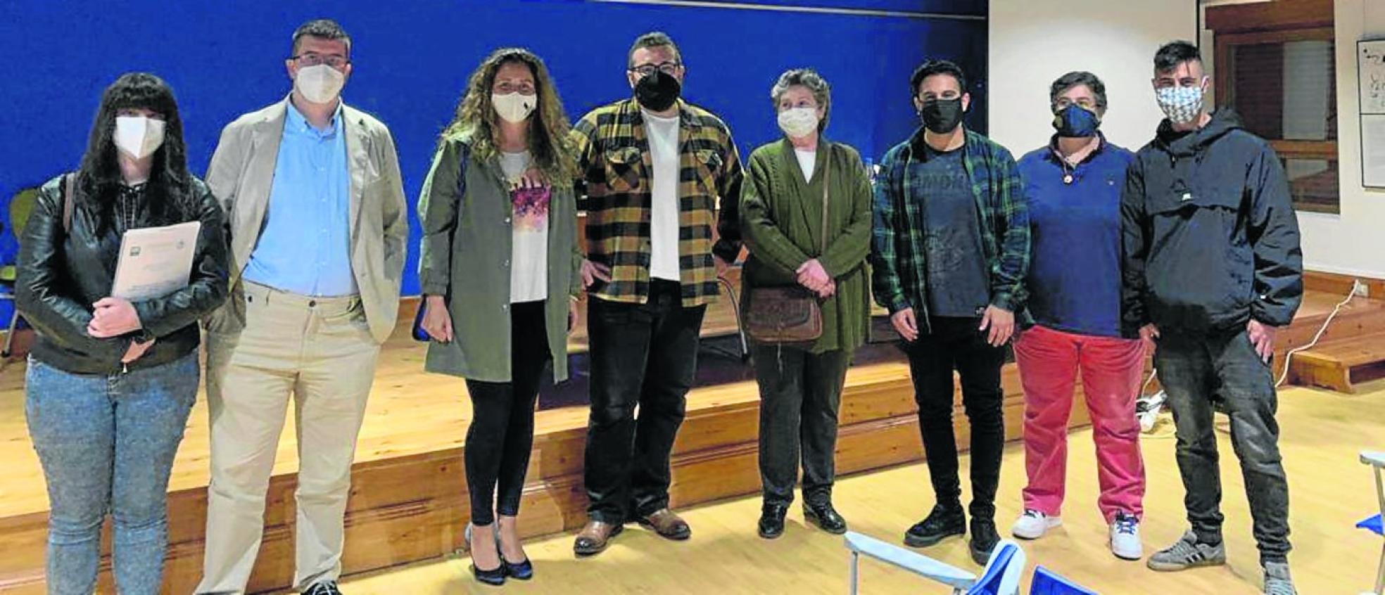 Colectivo. Participantes en la primera charla organizada sobre la guerrilla antifranquista. 