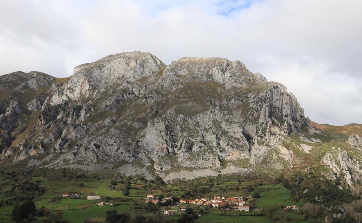 Localidad de Cabañes, en el municipio de Cillorigo de Liébana 