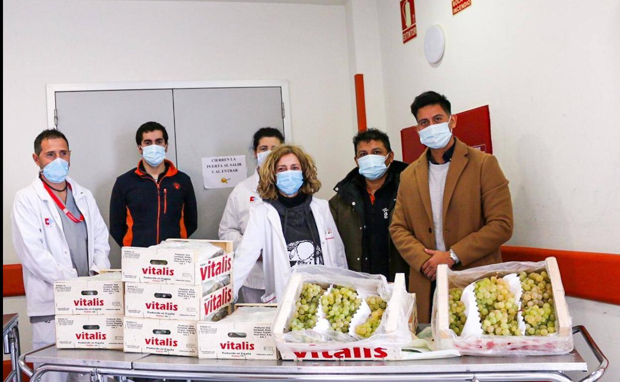 Fruterías Gama dona 400 kilos de uvas al SCS para Nochevieja