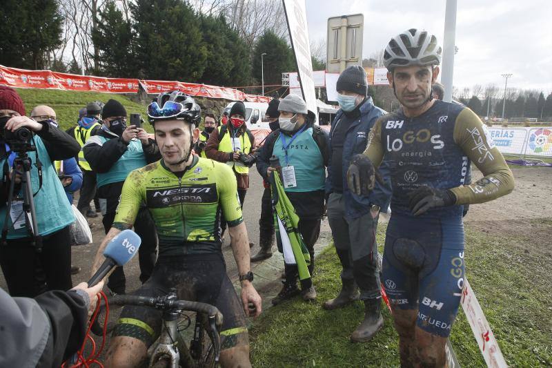 El cántabro Gonzalo Inguanzo (Teika) se quedó fuera del podio en la prueba para la categoría sub-23 del Campeonato de España que se celebra en el circuito de El Patatal, en Torrelavega.