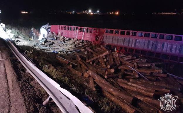 Un camionero cántabro de 48 años falleció el pasado mes de diciembre en Burgos, tras volcar su camión.