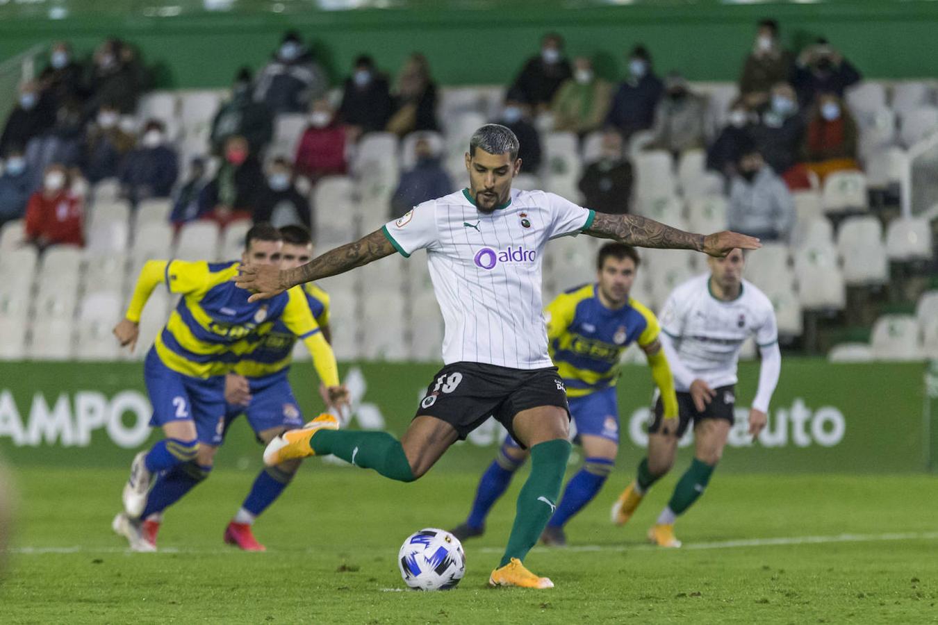 El Racing agrava su crisis tras caer de nuevo contra el Real Unión en El Sardinero.