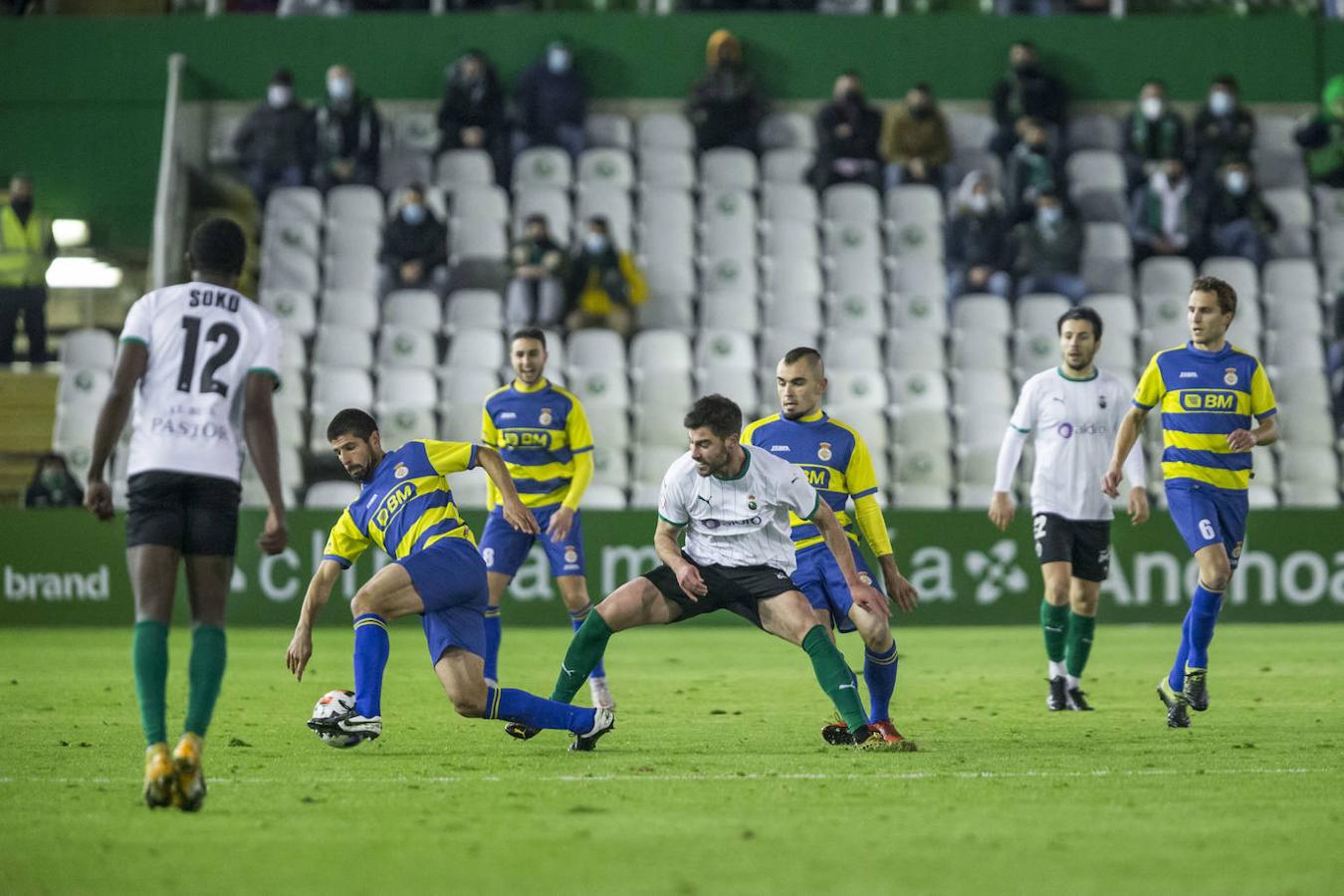 El Racing agrava su crisis tras caer de nuevo contra el Real Unión en El Sardinero.