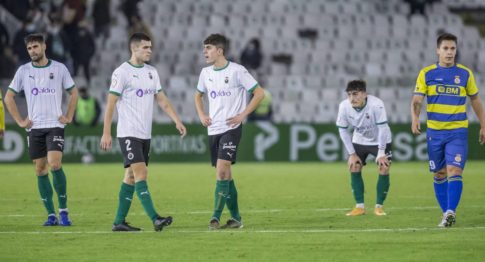 El Racing agrava su crisis tras caer de nuevo contra el Real Unión en El Sardinero.