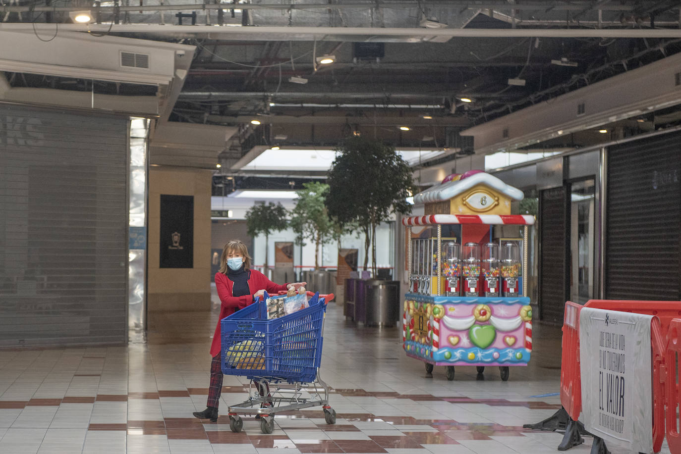 Fotos: Sábado de clausura de centros comerciales