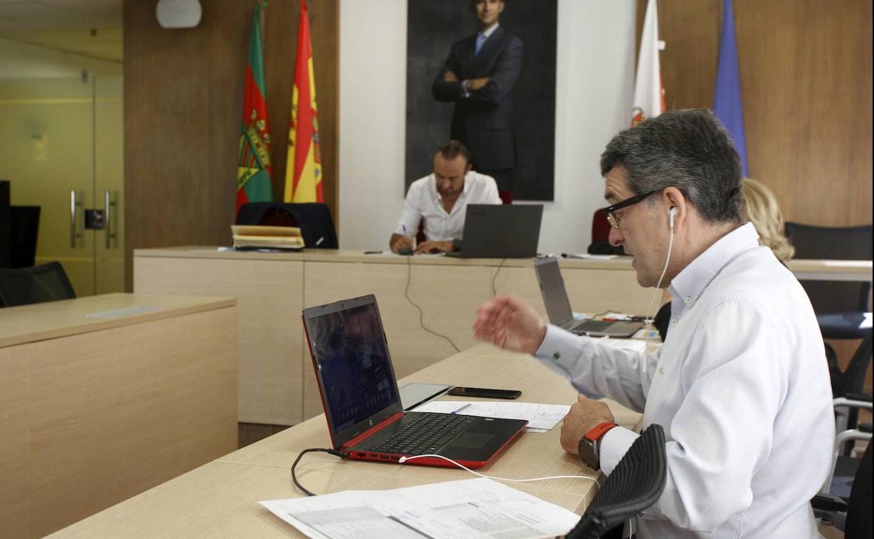 Pleno telemática en Torrelavega