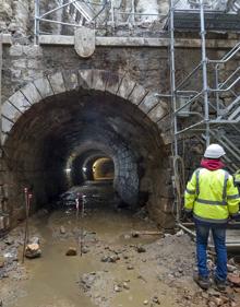 Imagen secundaria 2 - La boca norte del túnel de Tetuán, al descubierto