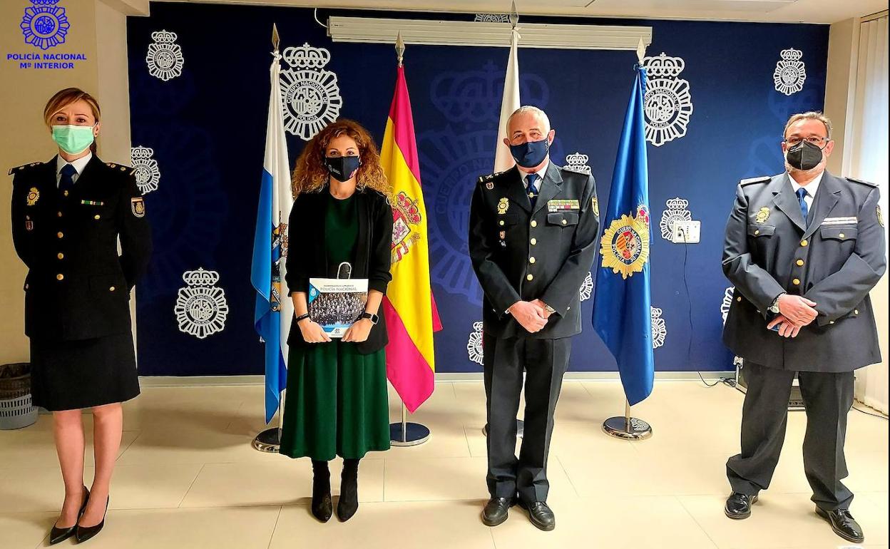 Paz López, primera mujer que toma el mando de la Brigada Provincial de la Policía Judicial de Cantabria