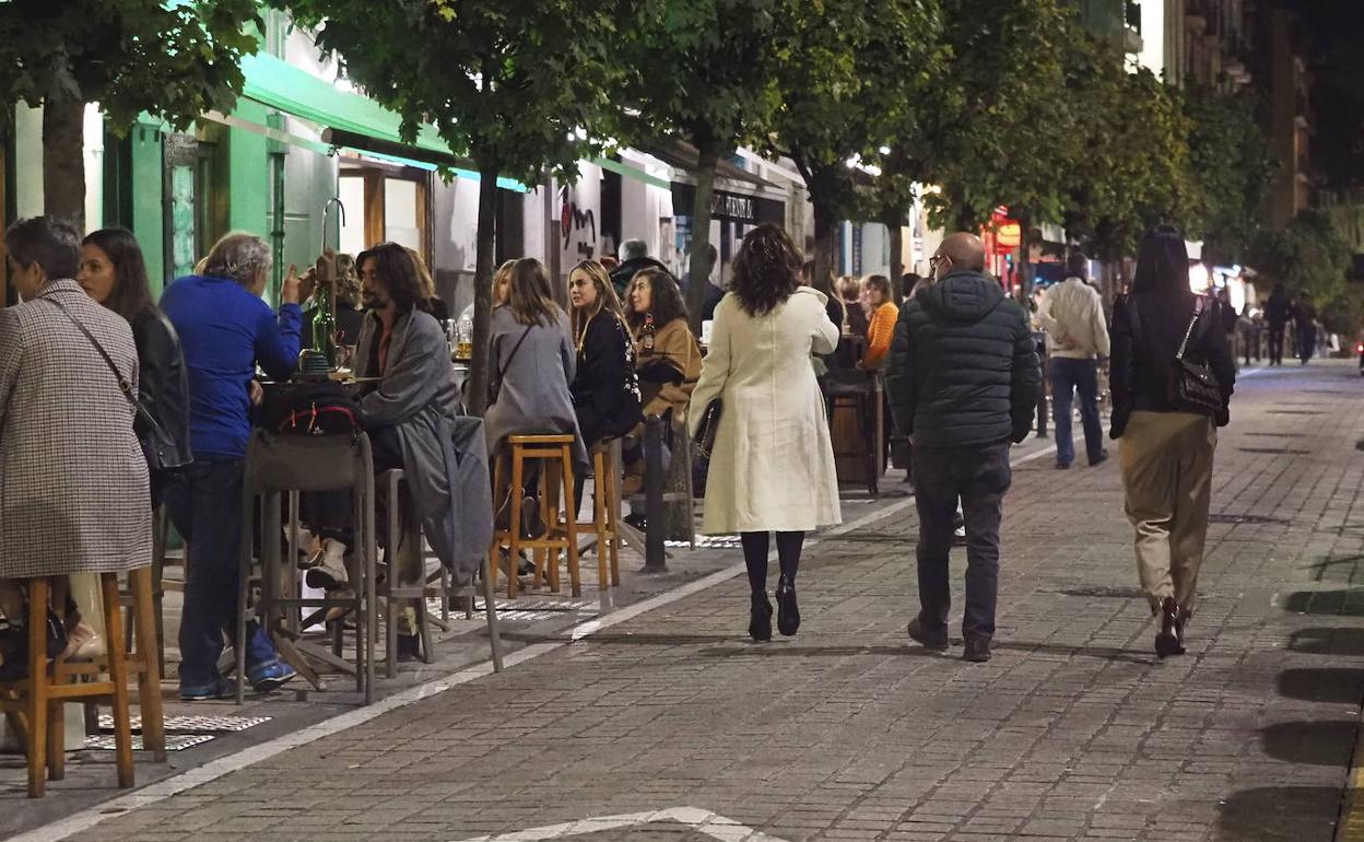 Más de un centenar de personas denunciadas este fin de semana en Santander por saltarse las normas anti-covid