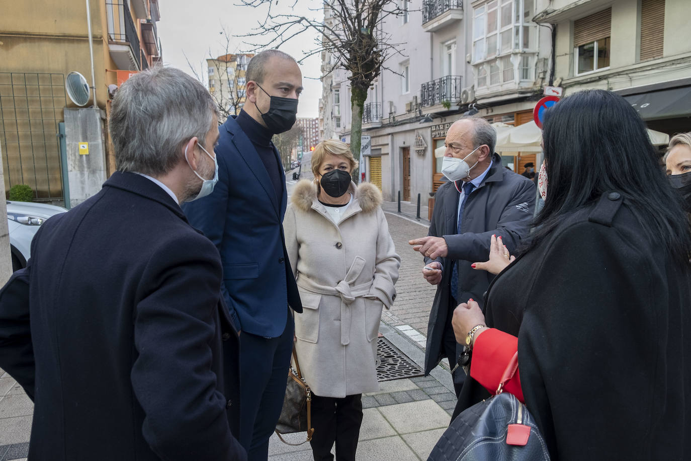 Francisco Javier López Marcano es consejero del Gobierno de Cantabria por quinta vez. El exalcalde de Torrelavega vuelve al Ejecutivo después de superar sin mácula judicial los cinco procesos en los que estaba envuelto y que le obligaron a retirarse de la vida política durante casi seis años