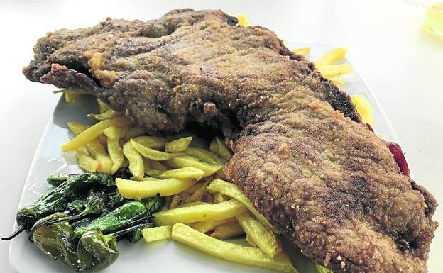 Los cachopos son la especialidad de la casa. 