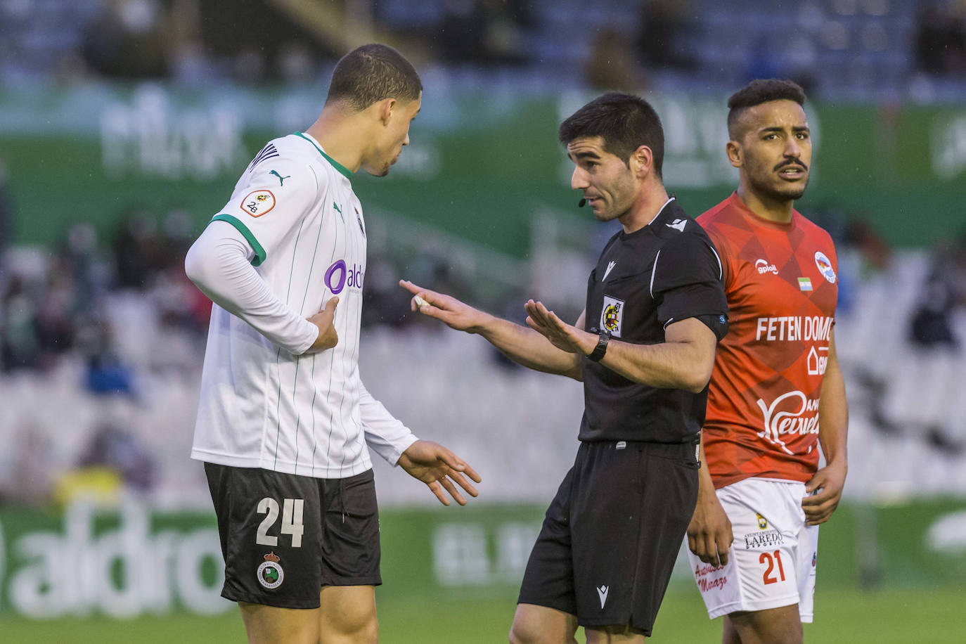 Fotos: Las mejores imágenes del Racing-Laredo