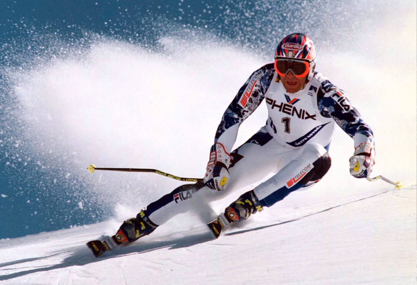 El esquiador italiano Alberto Tomba participando en la prueba de Slalom gigante del Campeonato Mundial de Esquí de Sierra Nevada.