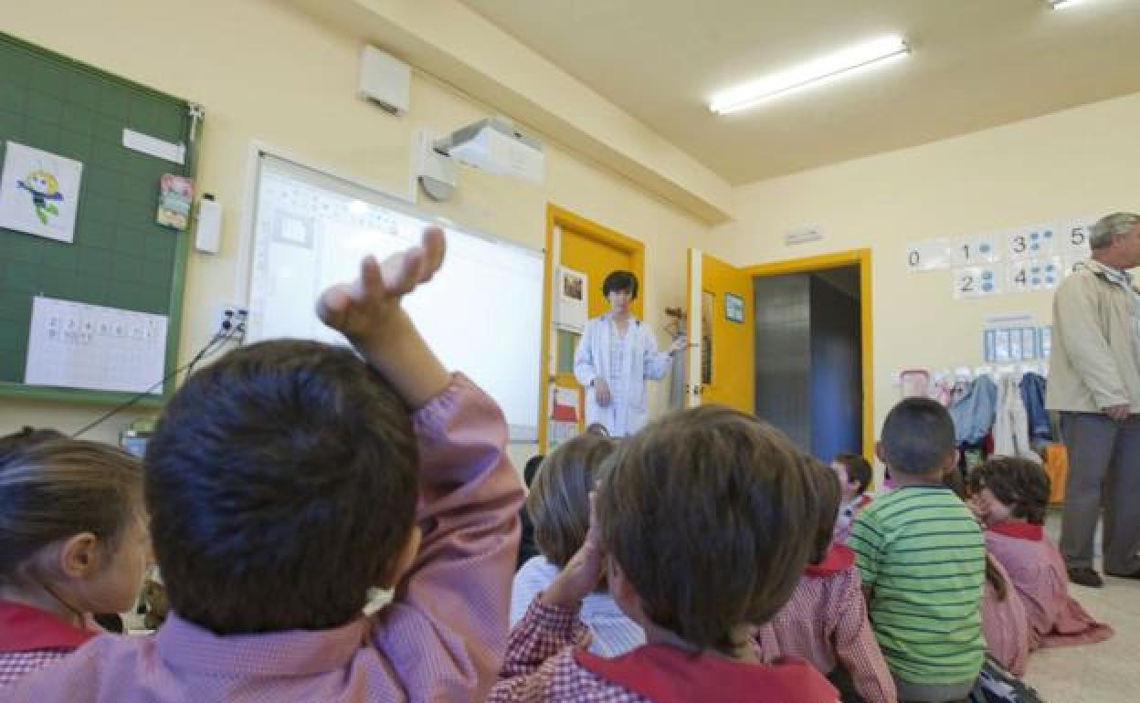 Imagen de archivo de una clase de Educación Infantil, previa a la pandemia de covid